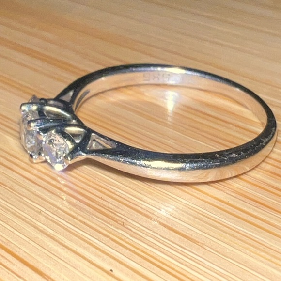 Engagement Ring - Picture 3 of 3